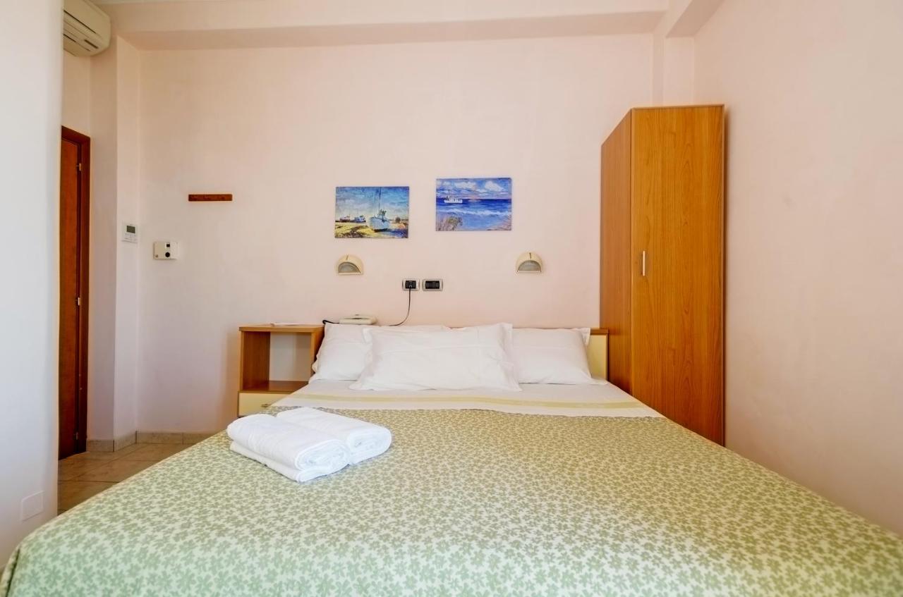 Hotel Miramare - סילבי מרינה מראה חיצוני תמונה